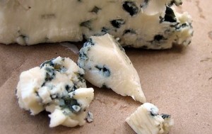 Roquefort-Käse aufgrund E-Coli-Bakterien zurückgerufen